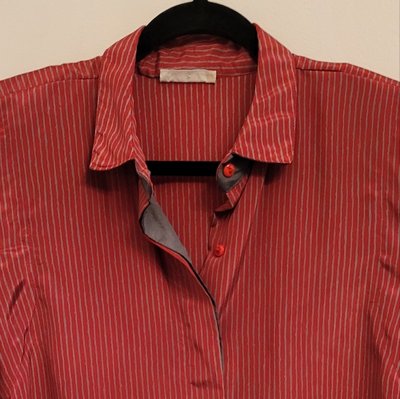 Pinstriped Shirt/Button down/Blouse with shoulder pads - Picture 5 of 7